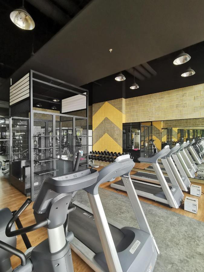 סבו Baseline Premier - Studio With Mountain View מראה חיצוני תמונה